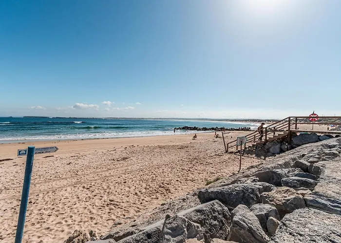 Casa Do Bairro By Cosycasa بيت للعطل *