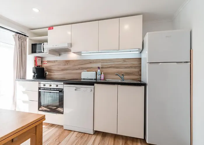 Casa Do Bairro By Cosycasa بيت للعطل بينيش