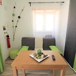 Casa Do Bairro By Cosycasa بيت للعطل